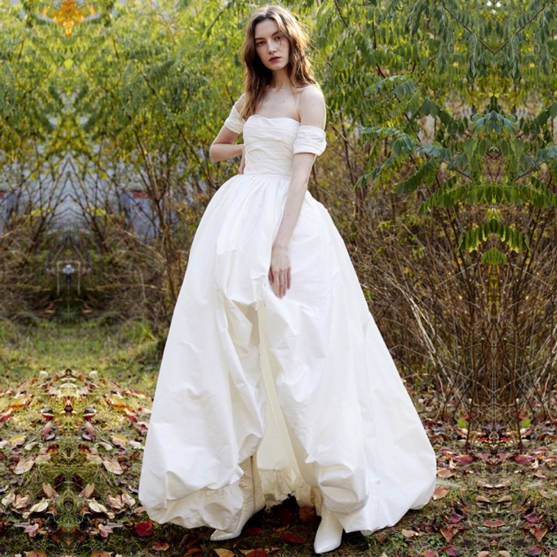 Abito da Sposa Semplice Monosp - Photography Natural Lighting recensione e prezzo