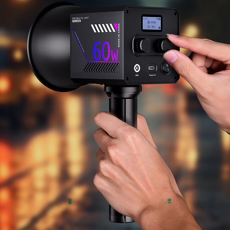 Luce Video RGB 60W Portatile L - Photography Natural Lighting recensione e prezzo
